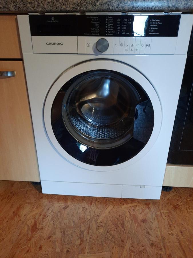 Preisbewusste Ferienwohnung Fuer 2 Personen U. Kleinkind Utarp Esterno foto