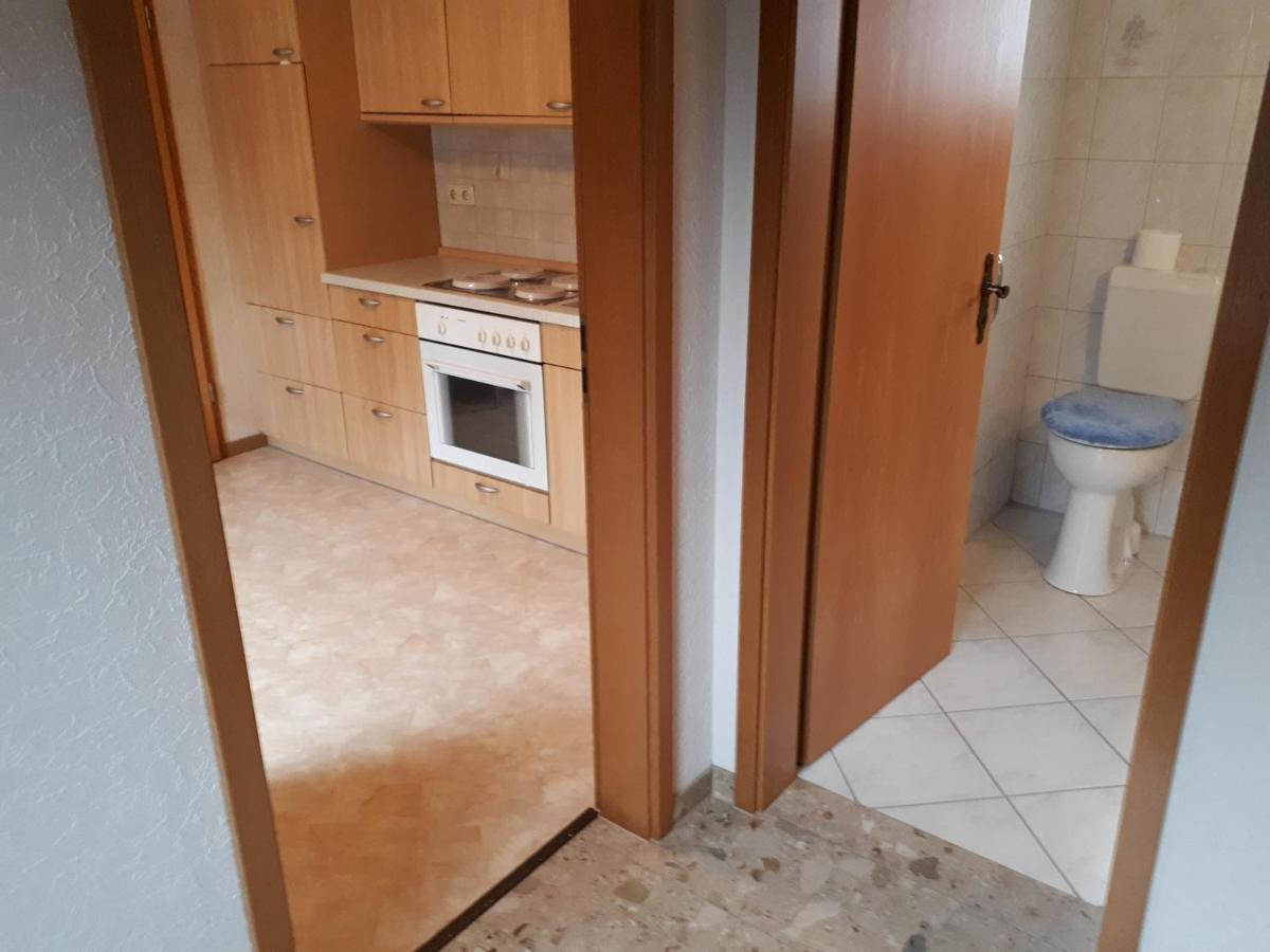 Preisbewusste Ferienwohnung Fuer 2 Personen U. Kleinkind Utarp Esterno foto